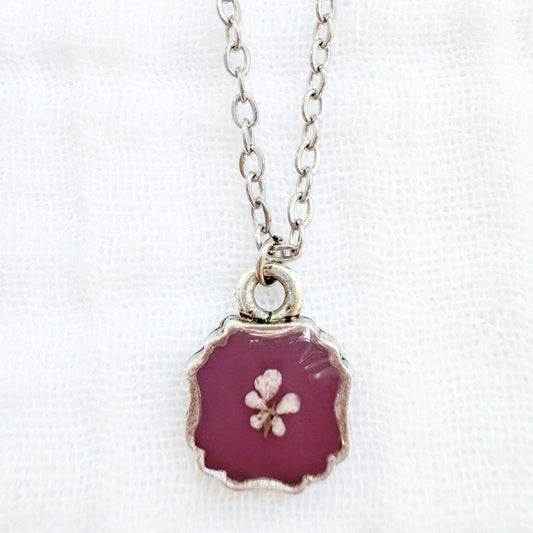 Twila Mini Ornate Pressed Flower Necklace | Silver