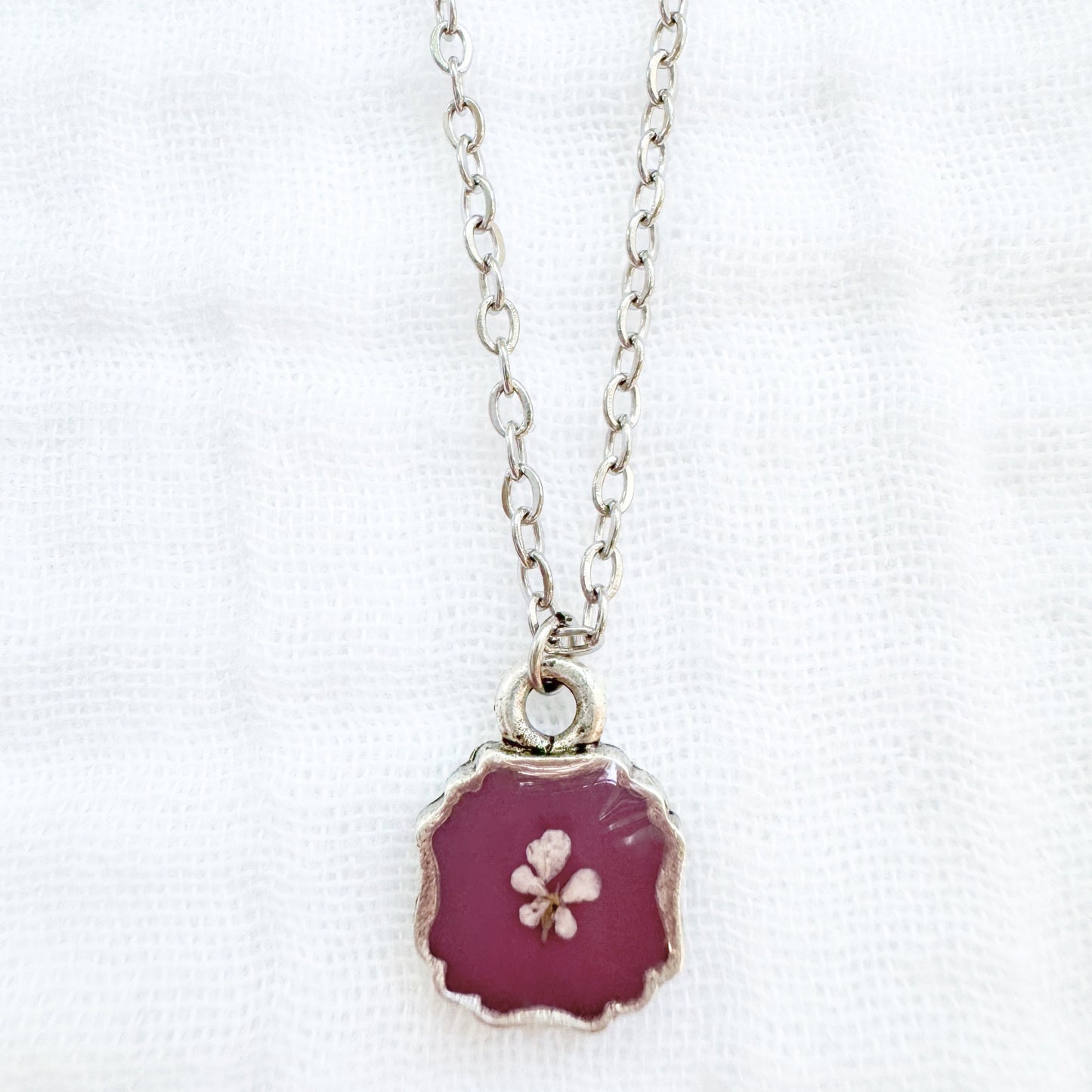 Twila Mini Ornate Pressed Flower Necklace | Silver