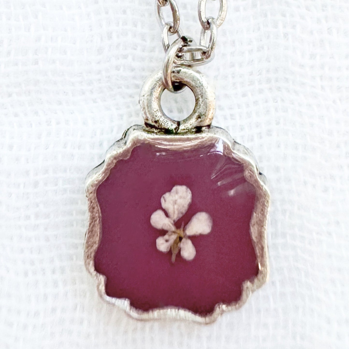 Twila Mini Ornate Pressed Flower Necklace | Silver