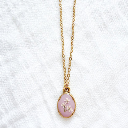 Valerie Mini Ornate Pressed Flower Necklace | Gold