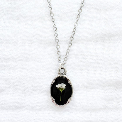 Victoria Mini Ornate Pressed Flower Necklace | Silver