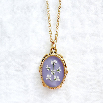 Violet Ornate Pressed Flower Necklace | Gold