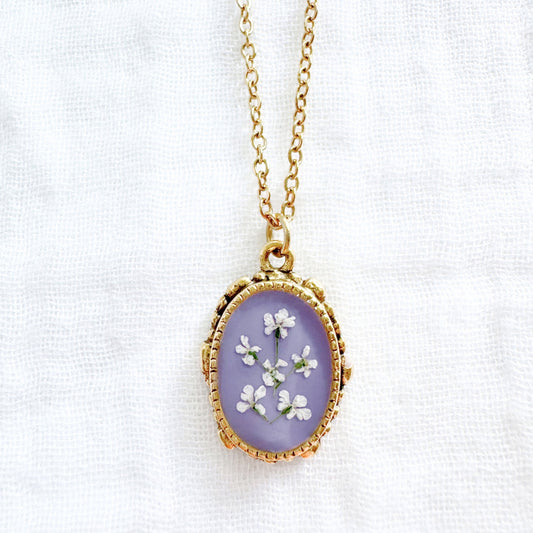 Violet Ornate Pressed Flower Necklace | Gold