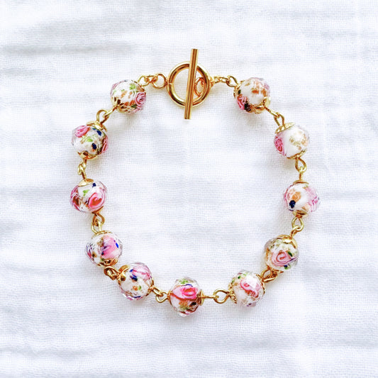 Gilded White Floral Lampwork Bracelet | Gold