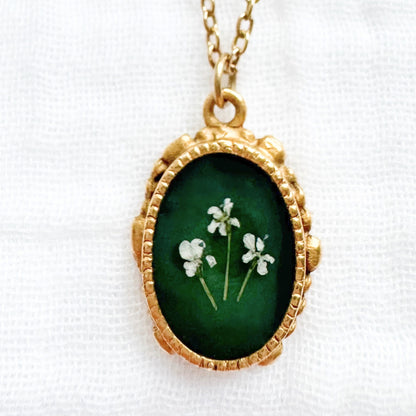 Fern Ornate Pressed Flower Necklace | Gold